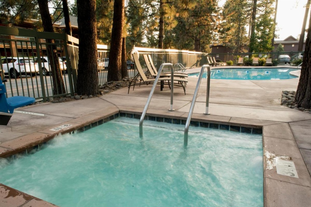 Holiday Inn Express South Lake Tahoe Image 10