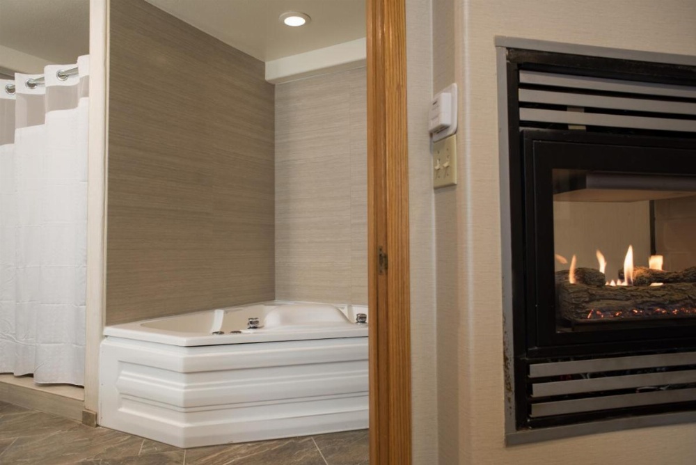 Holiday Inn Express South Lake Tahoe Image 11