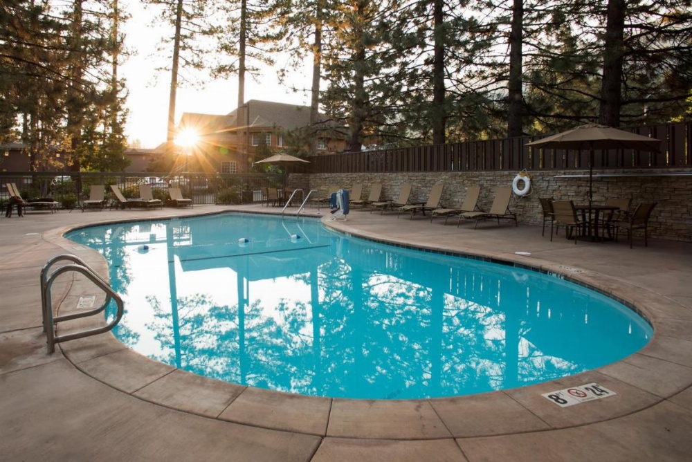 Holiday Inn Express South Lake Tahoe Image 22