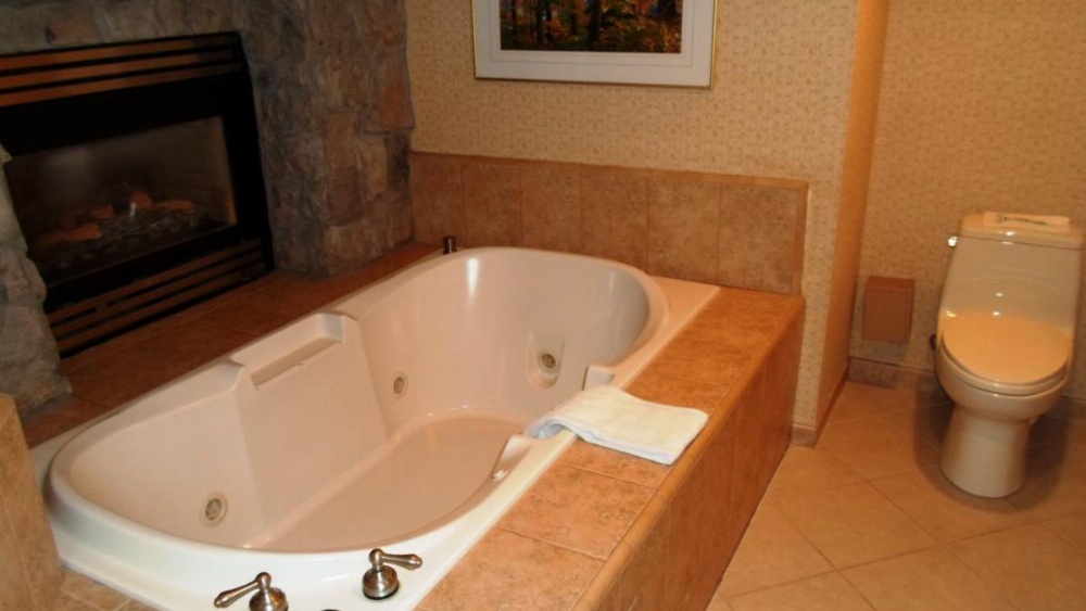 Holiday Inn Express South Lake Tahoe Image 38